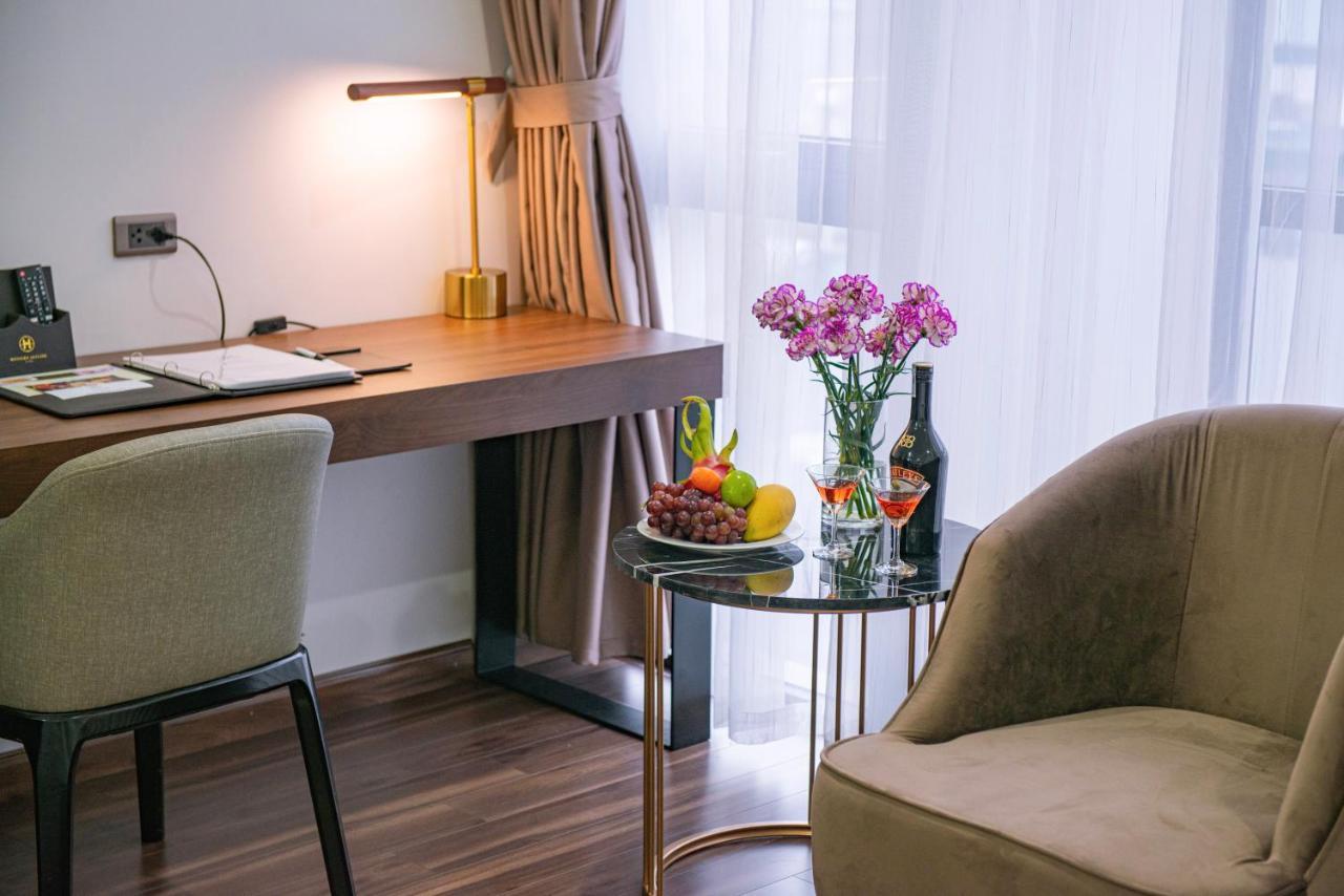 Western Skyline Hotel Hanoï Extérieur photo